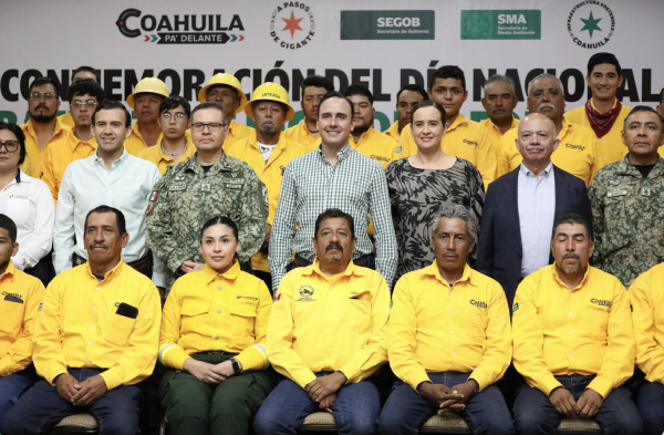 Aquí tenemos a los mejores combatientes de incendios forestales de México: Manolo